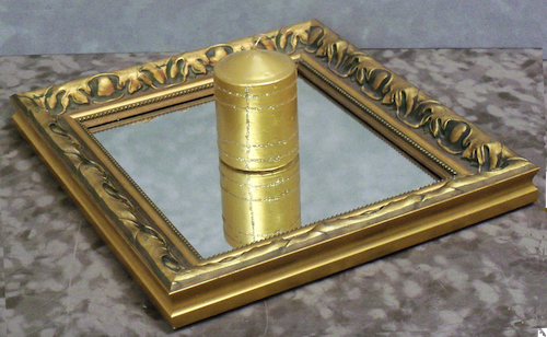 GOLD ORNATE

15 X 14

$45.00

(decorations not included)